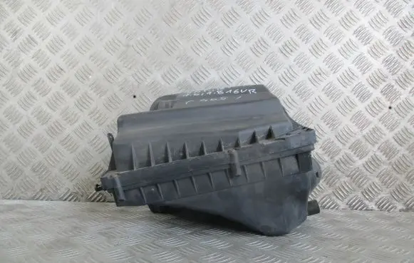 Opel Zafira B Air filter box cover 