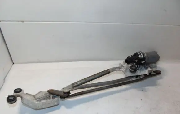 Mitsubishi Outlander Front wiper linkage and motor 8251A106 8250A160 1593000743