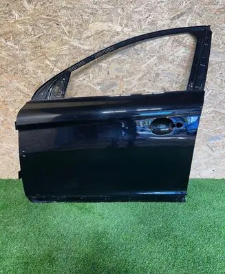 Volvo XC60 Front door