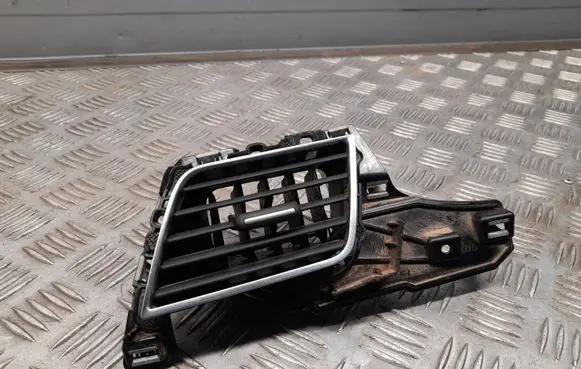 Audi A8 S8 D4 4H Dashboard side air vent grill/cover trim 4H1820901C