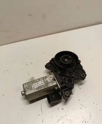 Audi A8 S8 D4 4H Front door soft close latching motor 4F0837059