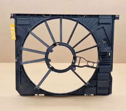 BMW 2 G42 Radiator cooling fan shroud 