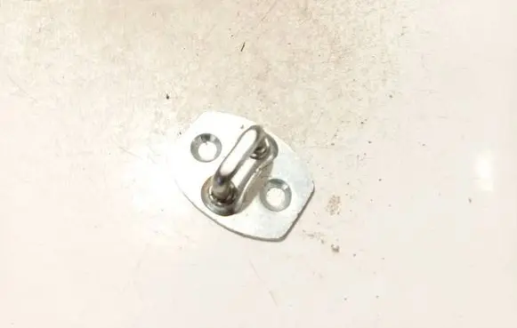 Toyota Yaris Front door lock loop/hook striker 