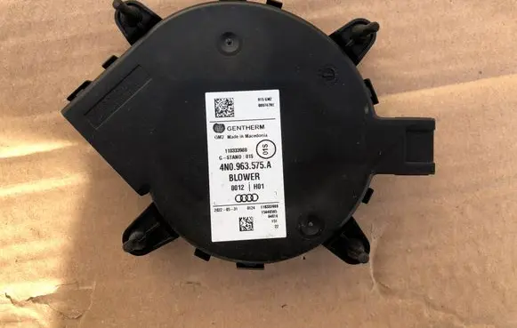 Audi A8 S8 D5 Seat fan/blower 4N0963575A