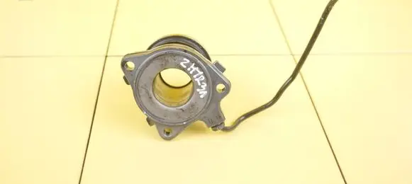 Opel Astra J Clutch slave cylinder 55558918 B14NET