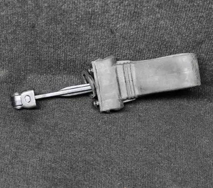 Audi A6 S6 C7 4G Front door check strap stopper 4G0837249C