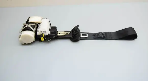 Volkswagen Golf VII Front seatbelt 5G4857705N