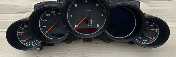 Porsche Cayenne (92A) Speedometer (instrument cluster) 7P5920954CL