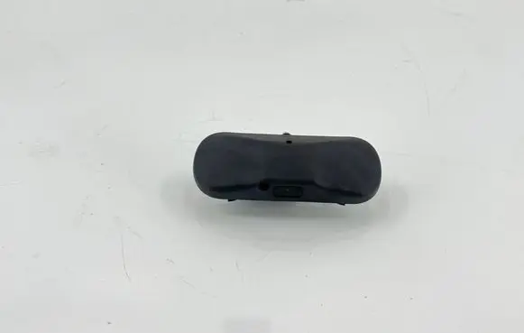 Volkswagen Golf Plus Windshield washer spray nozzle 5M0955986