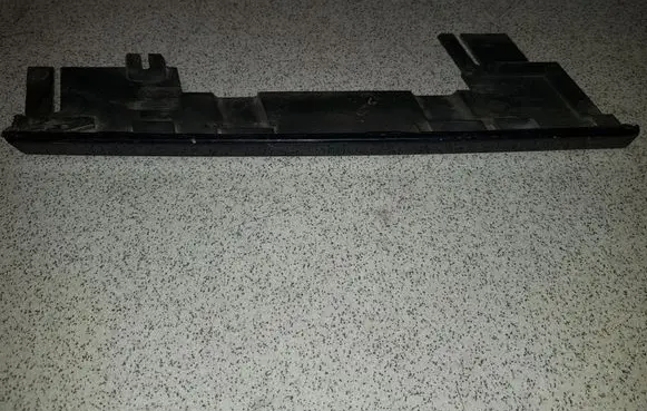 Under headlight/headlamp trim