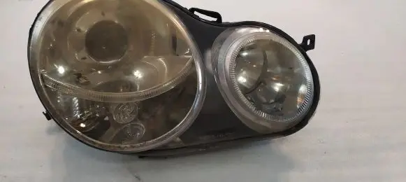 Volkswagen Polo IV 9N3 Headlight/headlamp