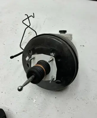 Volkswagen Crafter Brake booster 2N0612101