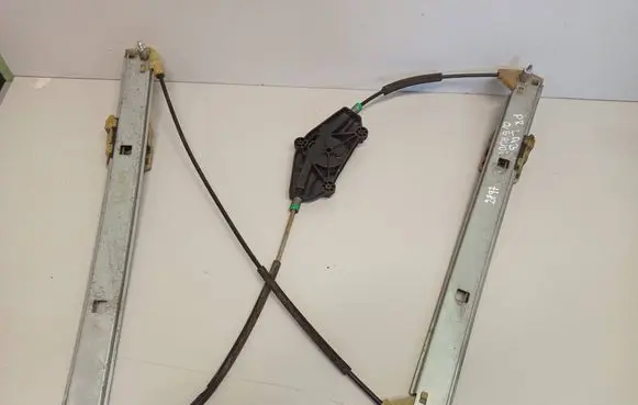 Audi Q5 SQ5 Front window lifting mechanism without motor 