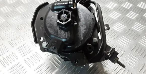 Ford Kuga II Fuel filter housing FM5Q9A072BD