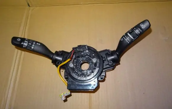 Hyundai Tucson TL Wiper turn signal indicator stalk/switch 934801Y000