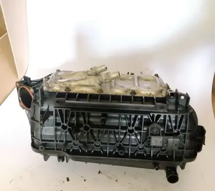 Ford Kuga II Intake manifold DS7G9L440BE