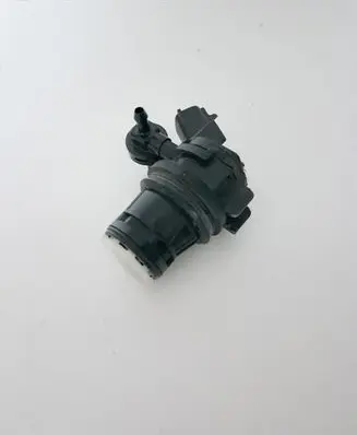 Mazda CX-5 II Windscreen/windshield washer pump 8603109210