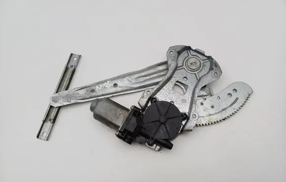 Nissan Almera N16 Rear door window regulator with motor 400688T1