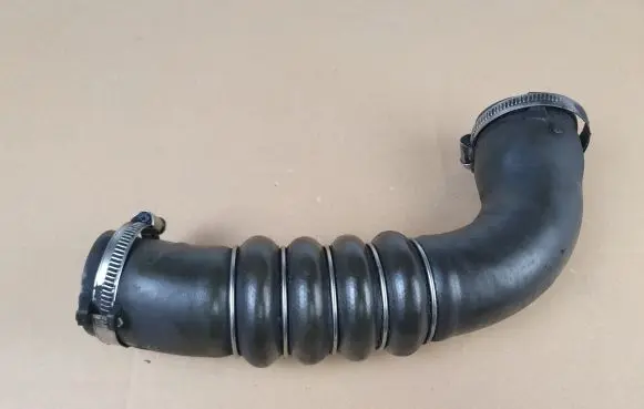 Audi A6 S6 C6 4F Intercooler hose/pipe