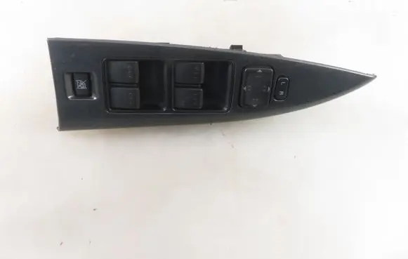 Mazda 6 Electric window control switch 