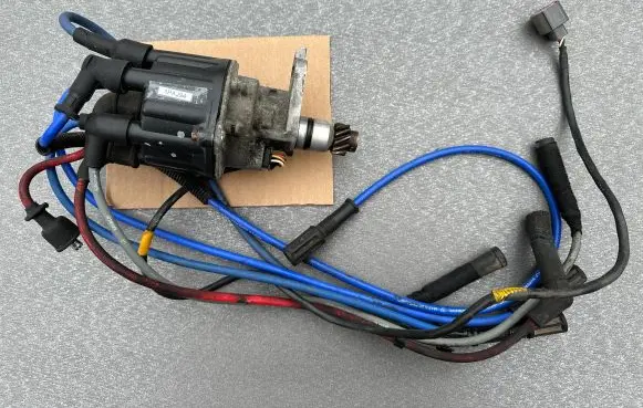 Mitsubishi Pajero Ignition distributor MD126680