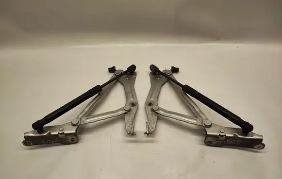 Ford Mustang VI Tailgate/trunk/boot hinge FR3B6342701AD FR3B6342700AD
