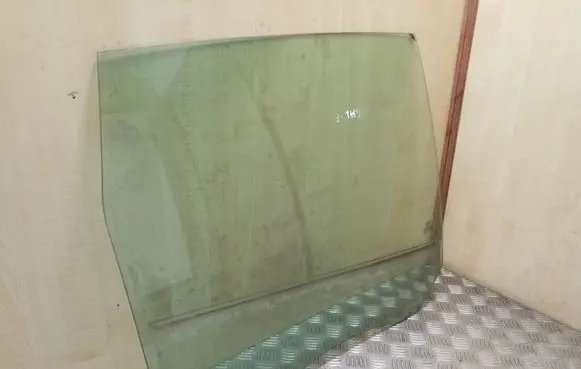 Ford Kuga I Rear door window glass 8V41S25712A