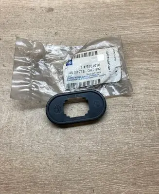 Front door exterior handle/bracket