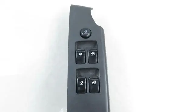 Chevrolet Aveo Electric window control switch 202005158