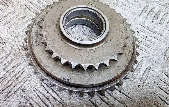 Audi A8 S8 D3 4E Timing chain sprocket 057109077