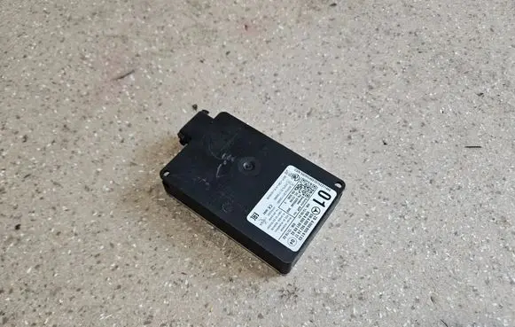 Mercedes-Benz C W205 Blind spot module A0009056103 A0009022617