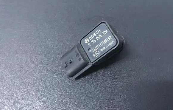 Nissan Pulsar Air pressure sensor 0265005329