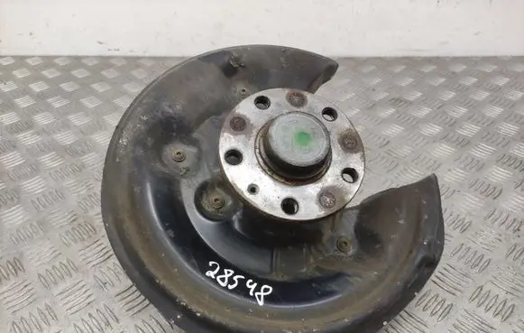 Volkswagen PASSAT CC Rear wheel hub