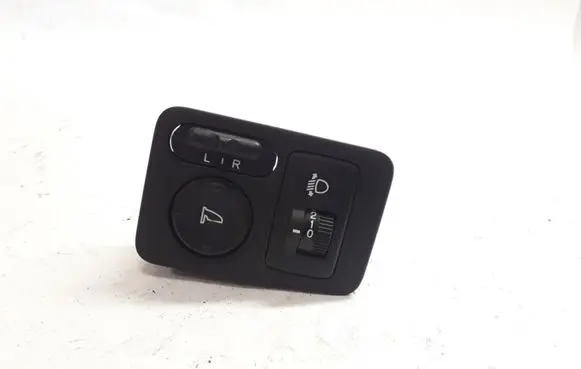 Honda CR-V Light switch M31062