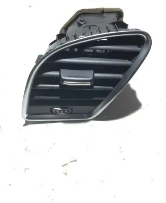 Audi A5 Sportback 8TA Dashboard side air vent grill/cover trim 8T2820901F