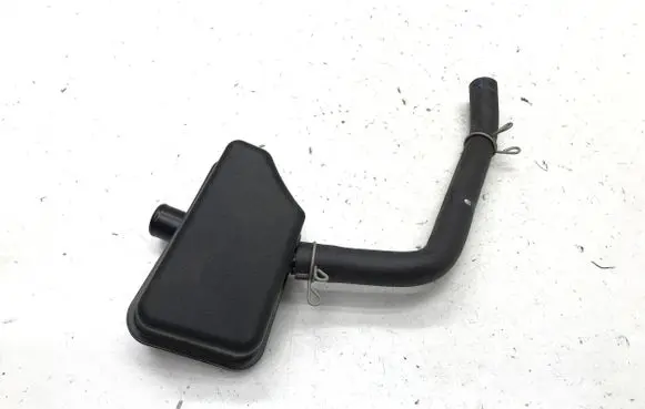 Intake resonator