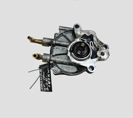 Jaguar XF X250 Vacuum pump 9X2Q2A451BD 70178707 10T1860265