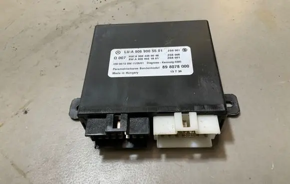 Mercedes-Benz Sprinter W906 Comfort/convenience module A9064460046 A9069021801 A9069005501