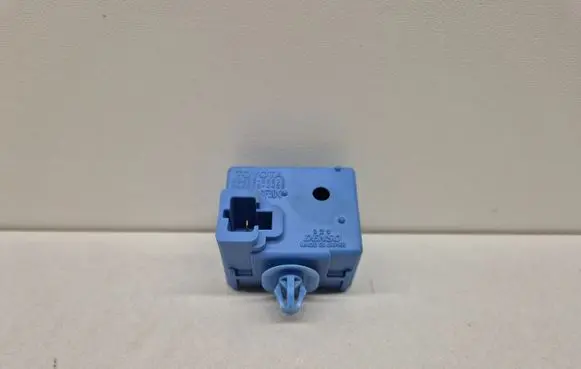 Toyota C-HR I Horn buzzer relay 8665250010