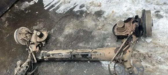 Renault Kangoo III Rear axle beam 555018047R