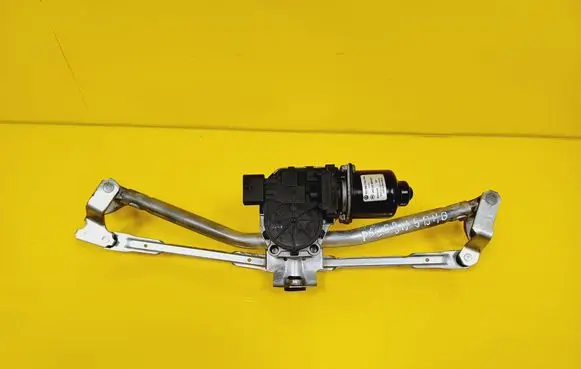 Front wiper linkage and motor
