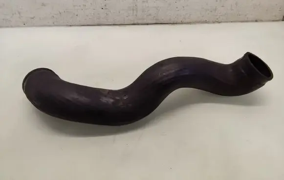 Volvo S60 Intercooler hose/pipe 