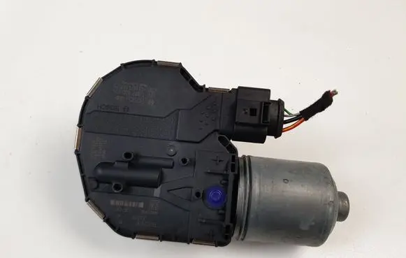 Opel Astra J Wiper motor 13262436