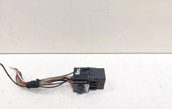 Land Rover Range Rover Sport L320 Other relay 1382541