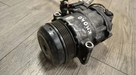 Mercedes-Benz C AMG W204 Air conditioning (A/C) compressor (pump) A2048302216