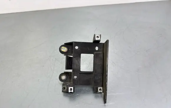 Porsche Macan (95B) Blind spot radar bracket 95B907509A