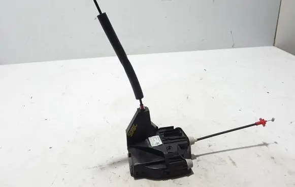 Land Rover Discovery Sport Rear door lock GK7224995BD