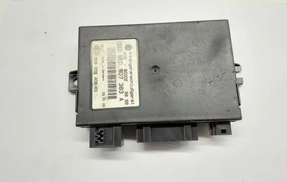 Volkswagen PASSAT B6 Tow bar trailer control unit/module 8E0907383A S0002 5DS00840801