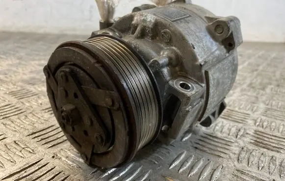 Mitsubishi Outlander Air conditioning (A/C) compressor (pump) 7813A817 T0025510 AKV200A410J