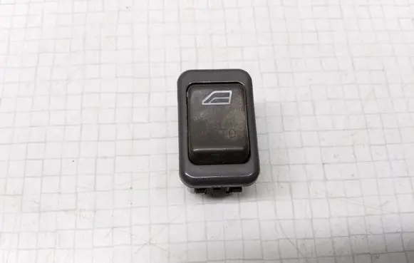 Volvo S40, V40 Electric window control switch 821716 03458021